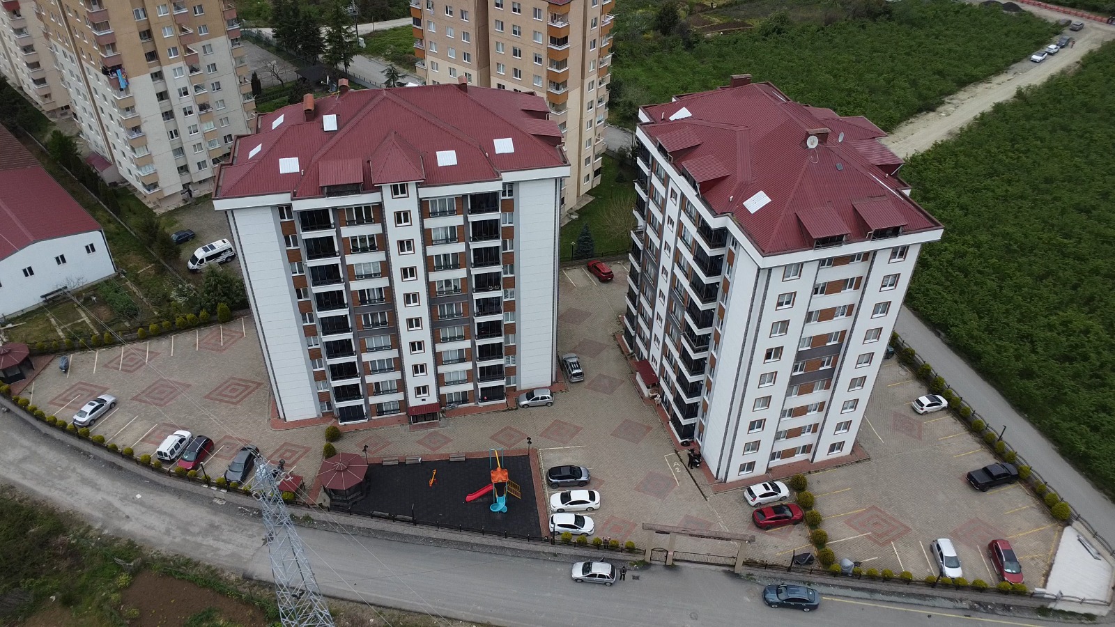 CUMHURİYET MAH. ORDU LİFE SİTESİNDE SATILIK 3+1 DAİRE